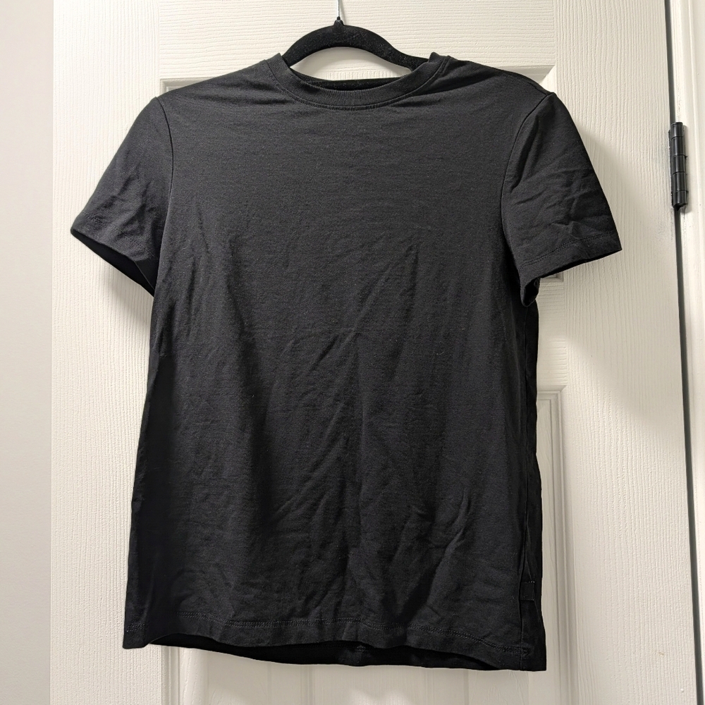Kit and Ace Black Short Sleeve Tee